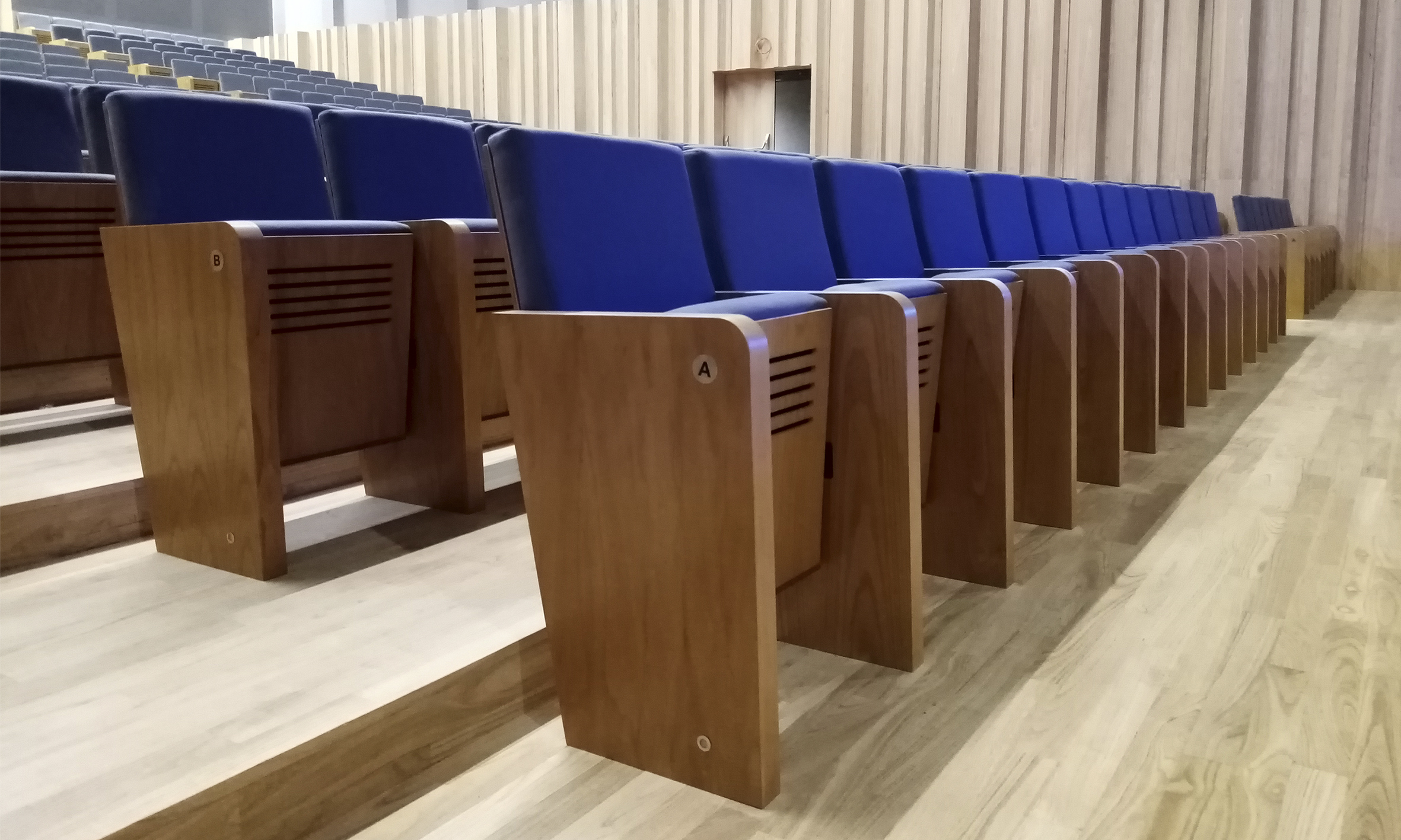 Teatro Municipal de Ourém tem novo auditório LOMM