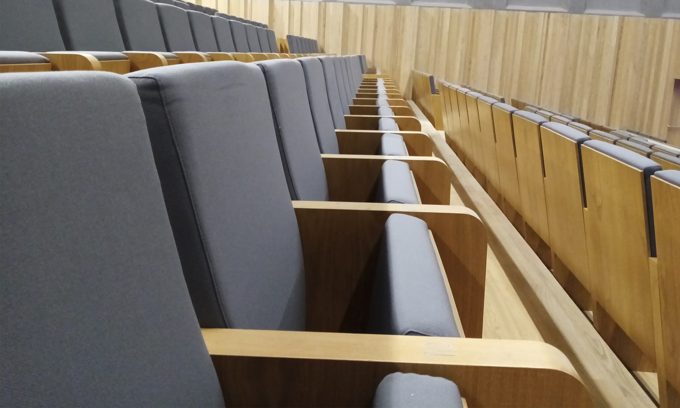 Teatro Municipal de Ourém tem novo auditório LOMM