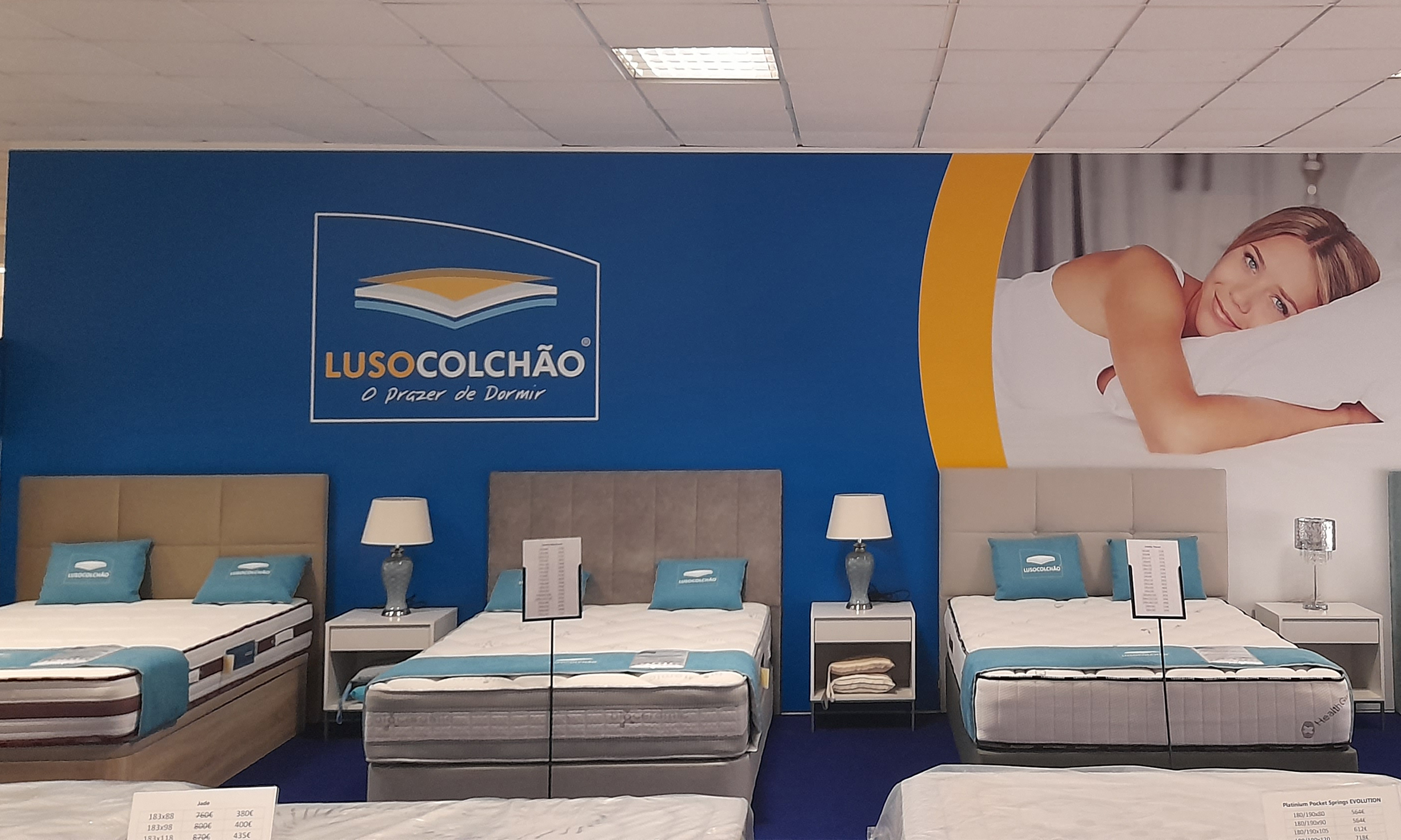 Móveis Marpel com exposição Lusocolchão