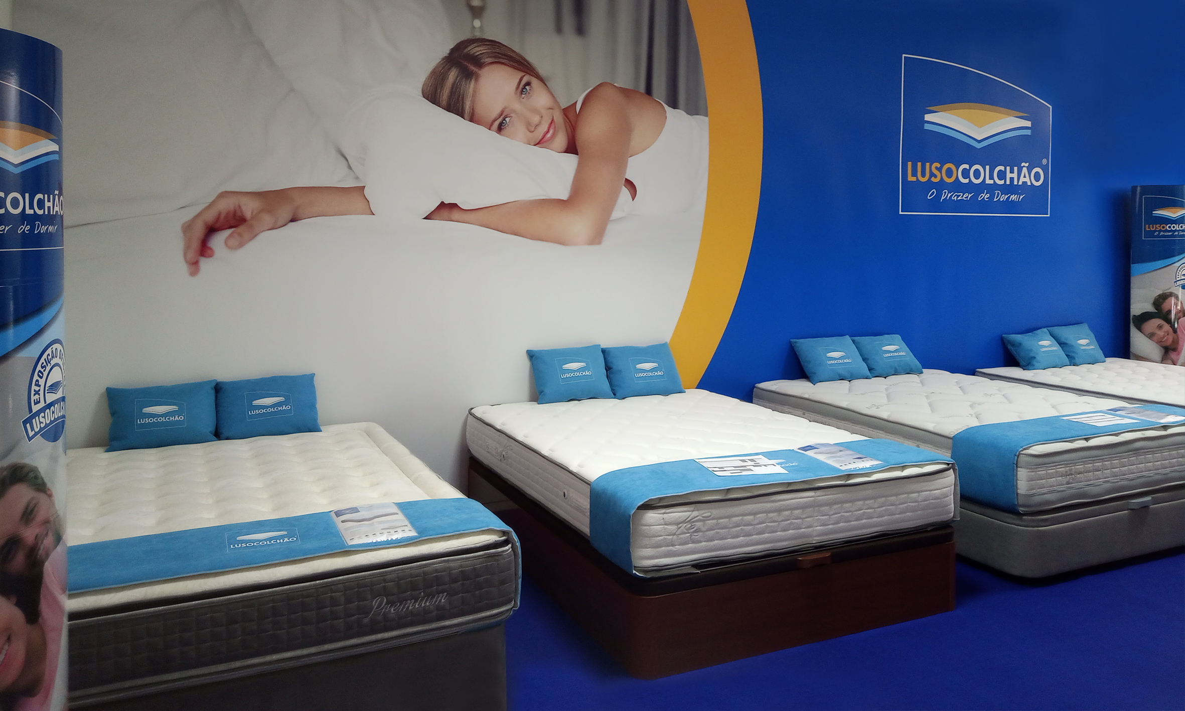 Móveis Alves with Lusocolchão exhibit